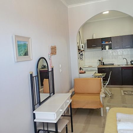 Paxos Apartments Gaios Esterno foto